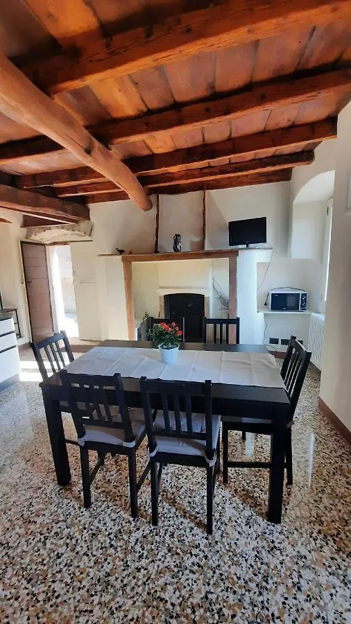 Casa Alla Fontana Faggeto Lario 0*,  Italien