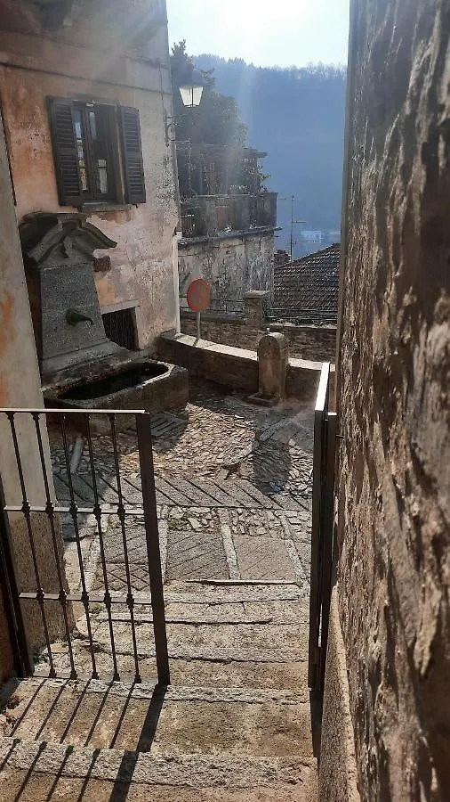 Apartment Casa Alla Fontana Faggeto Lario